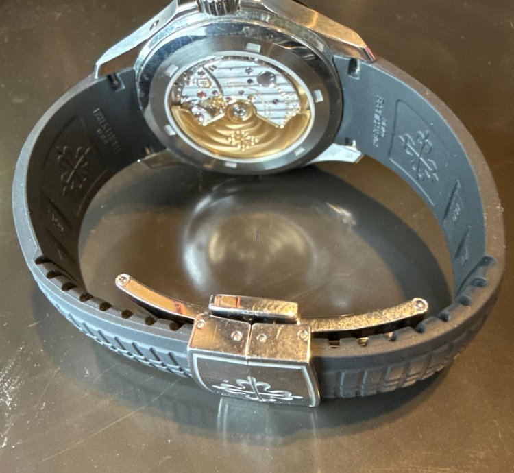 Patek Philippe Aquanaut Travel Time Aquanaut Travel Time Full Set