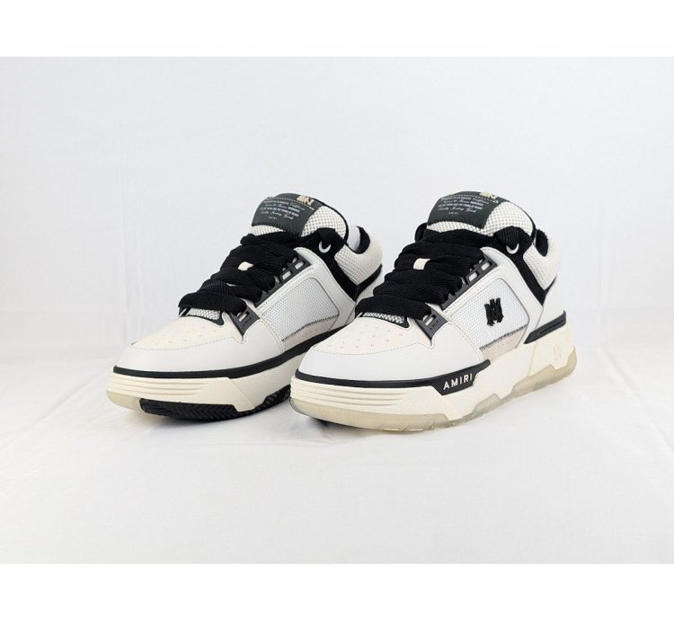 O1rshd1 Ma-1 Sneakers In White Black