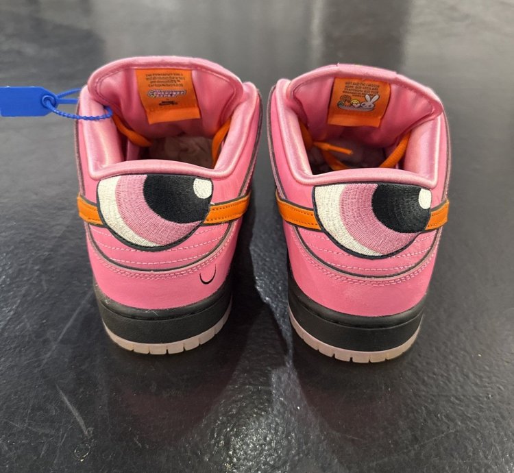 Nike Sb Dunk Low Powerpuff Girls Blossom