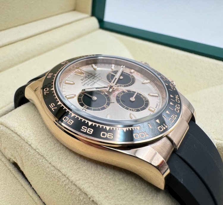 Rolex Daytona 126515ln Sundust 2025 New