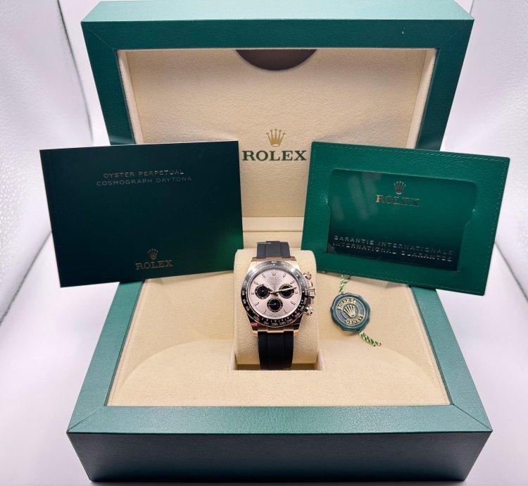 Rolex Daytona 126515ln Sundust 2025 New