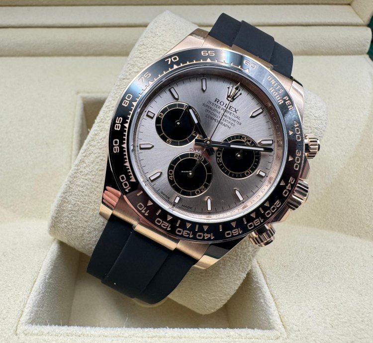 Rolex Daytona 126515ln Sundust 2025 New