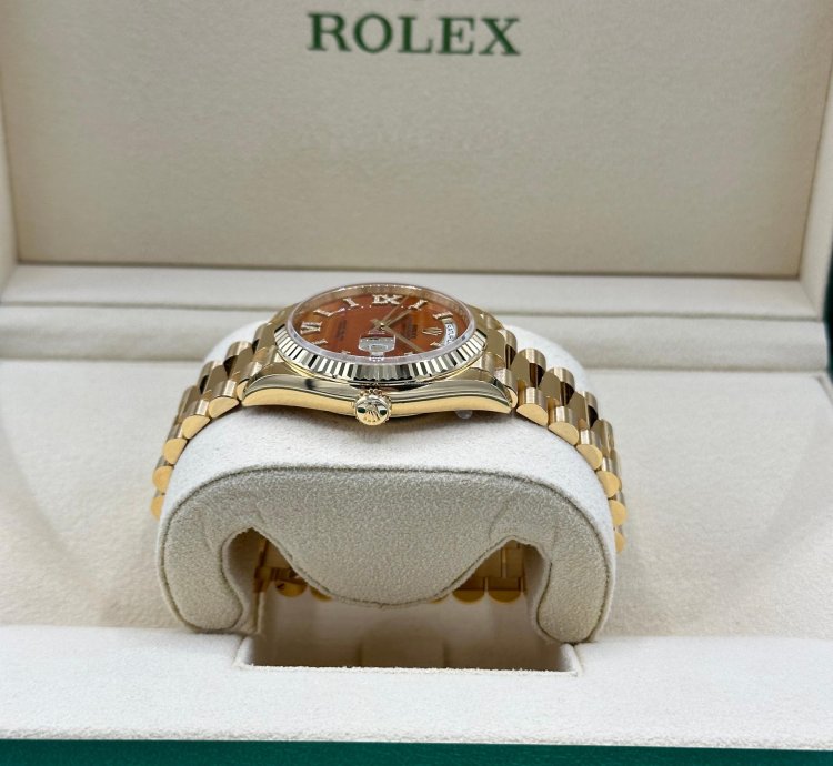 Rolex Day-date 36 Carnelian Dial Bnib 2024