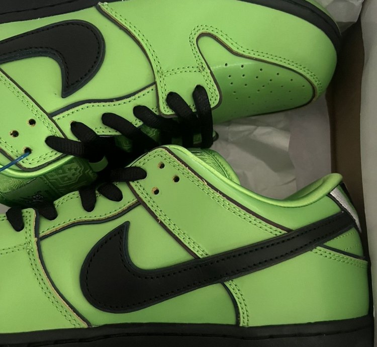 Nike Sb Dunk Low Powerpuff Girls Buttercup