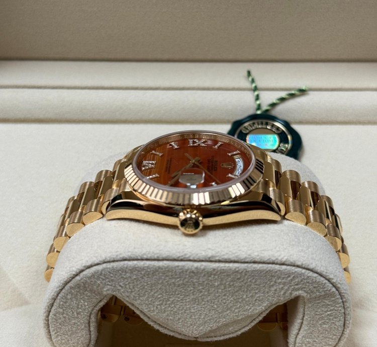 Rolex Day-date 36 Carnelian Stone Dial 2024 Neu Full Set Lagernd On Stock