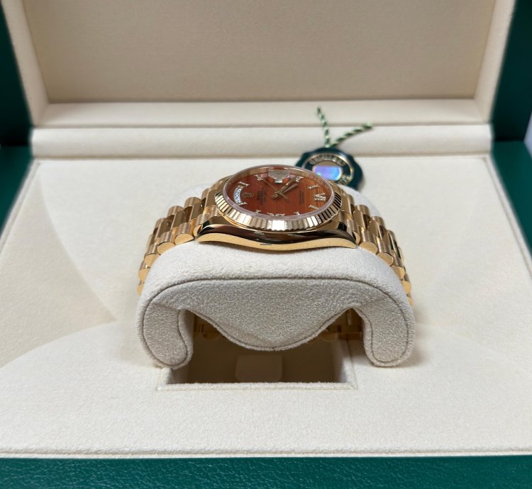 Rolex Day-date 36 Carnelian Stone Dial 2024 Neu Full Set Lagernd On Stock