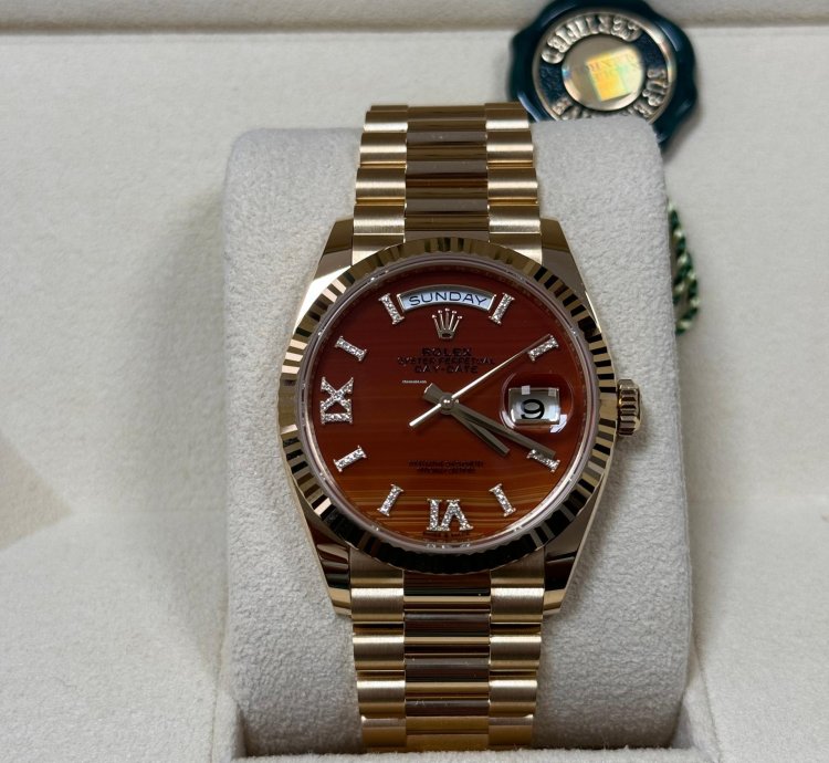 Rolex Day-date 36 Carnelian Stone Dial 2024 Neu Full Set Lagernd On Stock