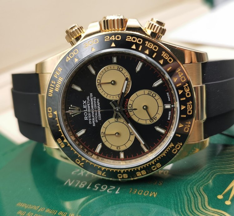 Rolex Daytona 126518ln - Gold Black Dial - 2024 Full Set - Genuine Rolex