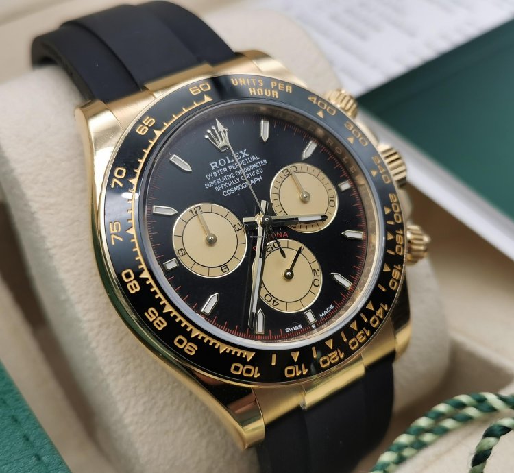 Rolex Daytona 126518ln - Gold Black Dial - 2024 Full Set - Genuine Rolex