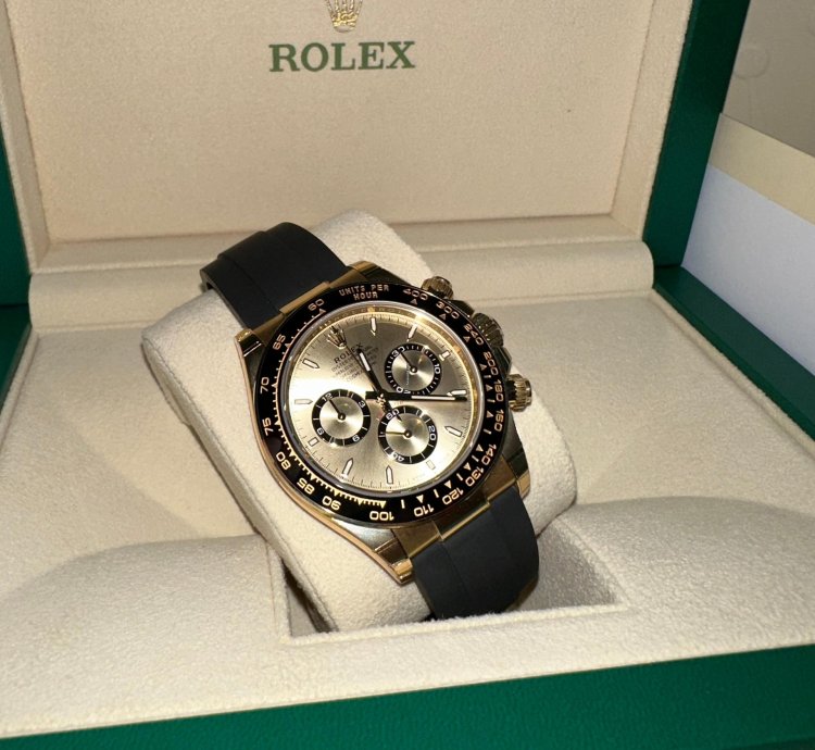 Rolex Daytona 126518ln Full Set New