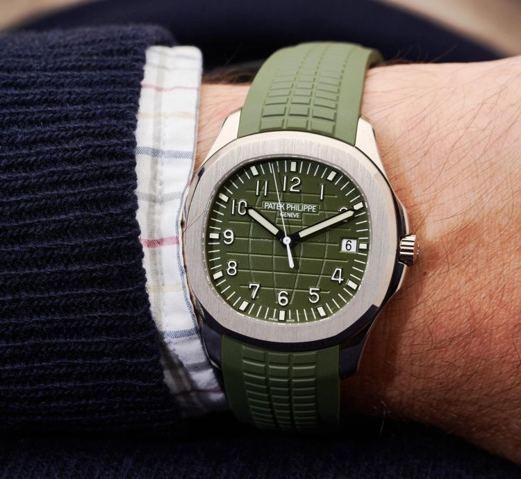 Patek Philippe Aquanaut White Gold 5168g-010 2024 Box And Papers