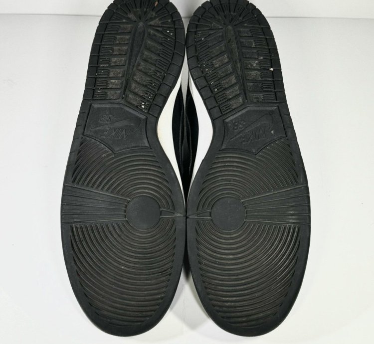 Nike Sb Dunk Low Premium Iw Black Light Graphite Ishod Wair