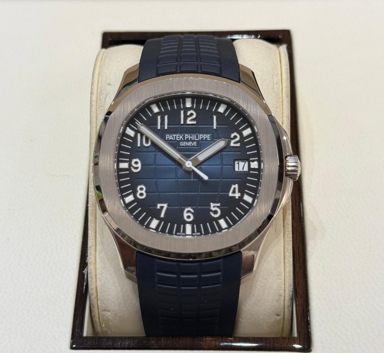 Patek Philippe Aquanaut White Gold Aquanaut