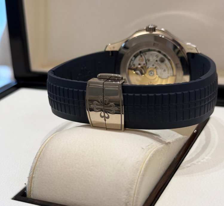 Patek Philippe Aquanaut White Gold Aquanaut