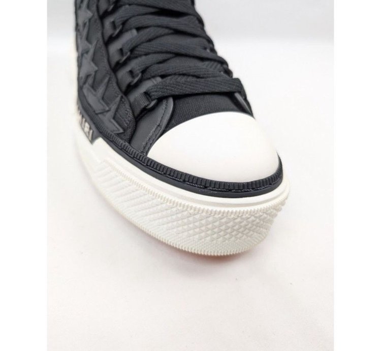 O1w1db11224 Stars High-top Sneakers In Black White