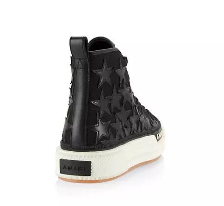 O1w1db11224 Stars High-top Sneakers In Black White