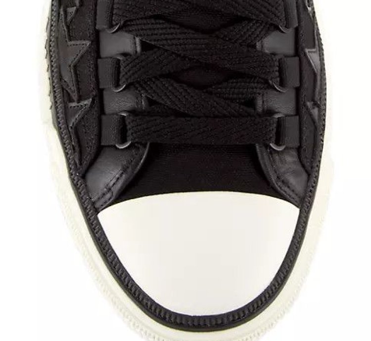 O1w1db11224 Stars High-top Sneakers In Black White