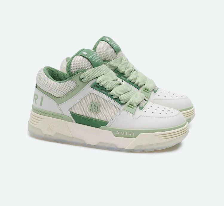 Oc11z0225 Ma-1 Low-top Sneakers In Green White