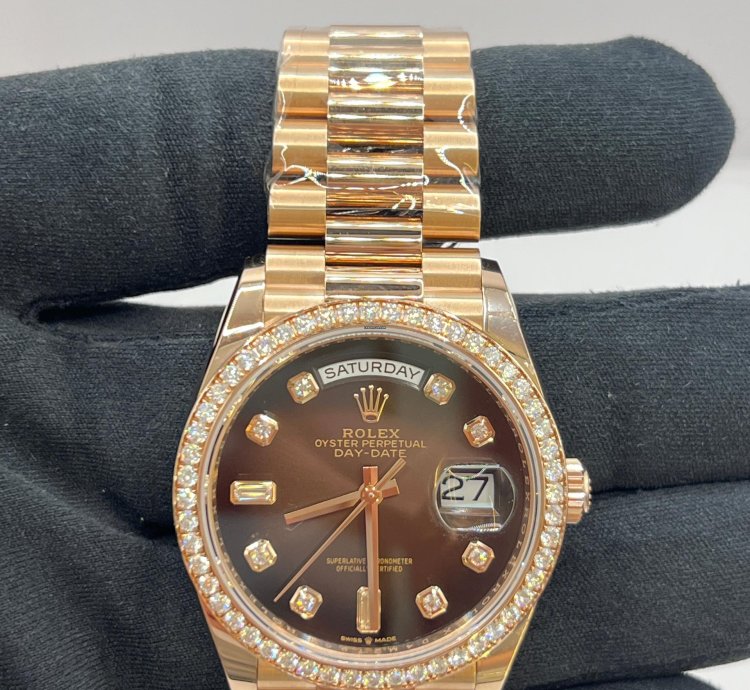 Rolex Day-date 36 Diamond Bezel