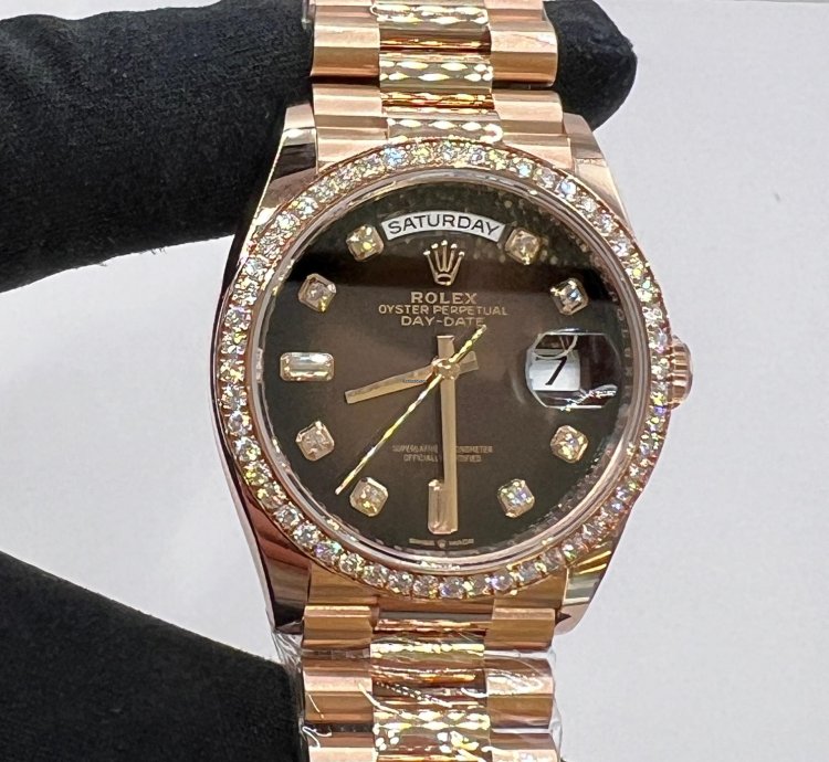 Rolex Day-date 36 Diamond Bezel