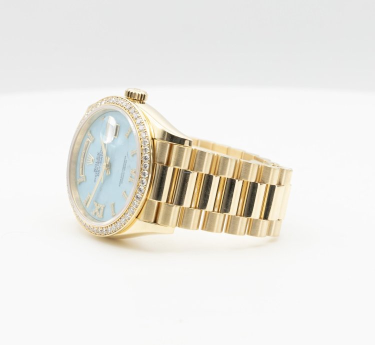 Rolex Day-date 36 Diamond Bezel Turquoise Dial Like New Full Sett 2019