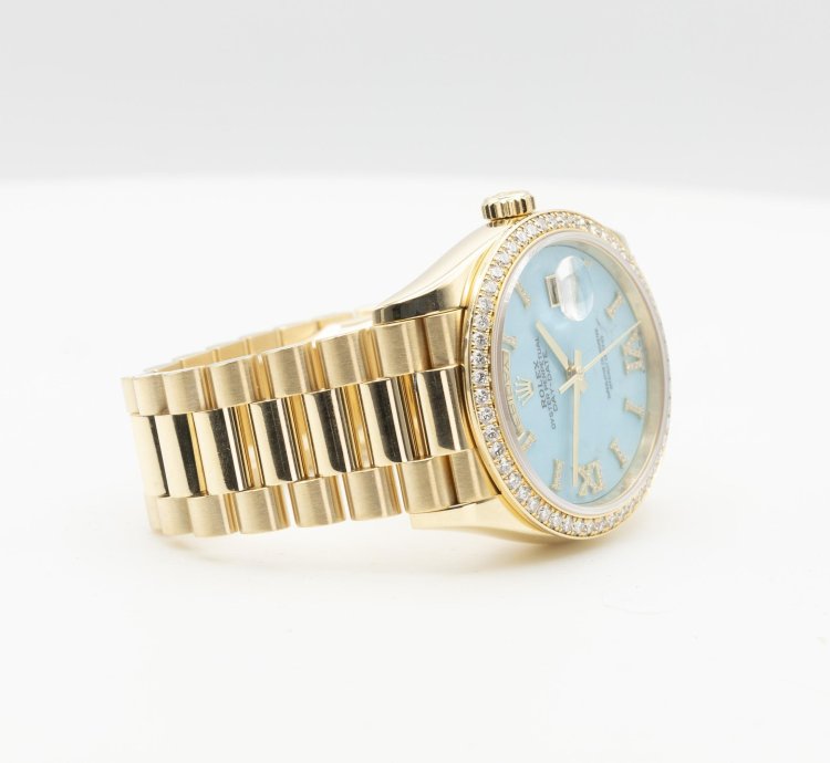 Rolex Day-date 36 Diamond Bezel Turquoise Dial Like New Full Sett 2019
