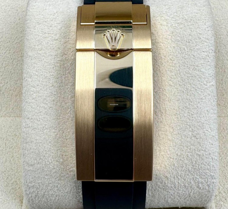 Rolex Daytona 126518ln Yellow Gold Oysterflex Champagne Yml Dial Unworn 2024