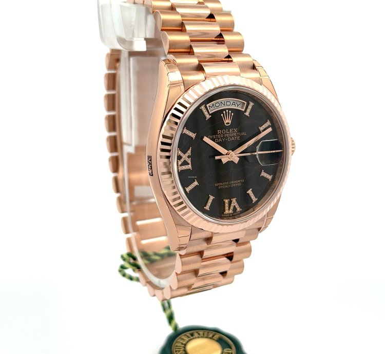 Rolex Day-date 36 Eisenkiesel Diamond Roman