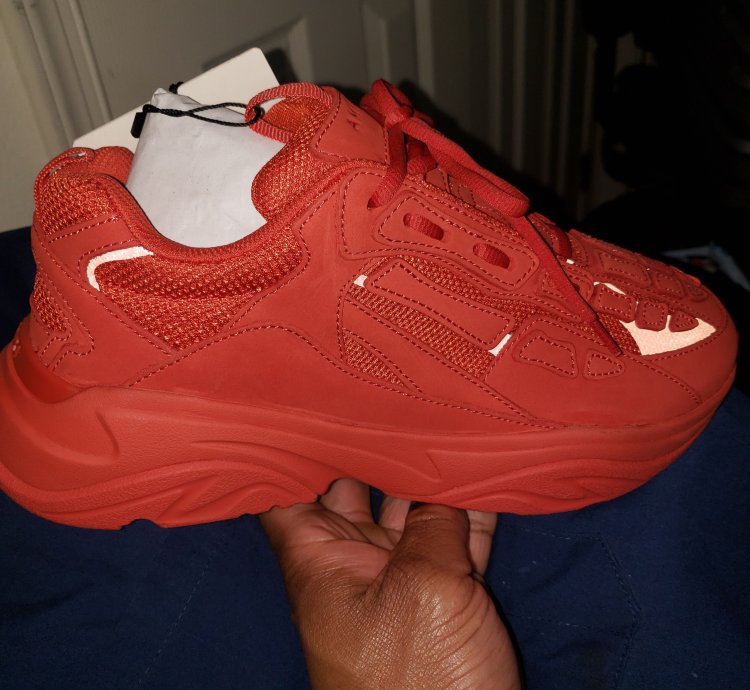 Red Bone Runner