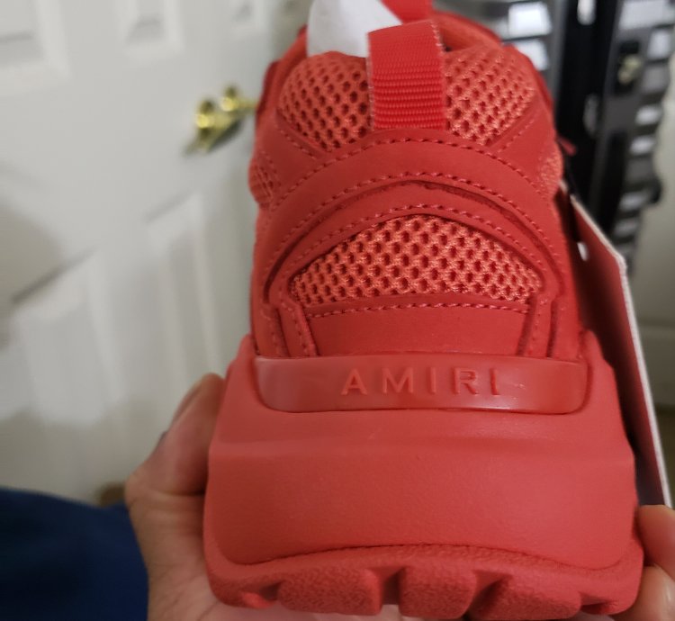 Red Bone Runner