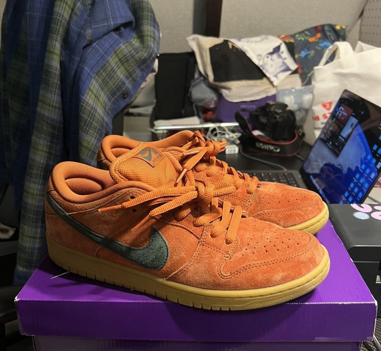 Nike Sb Dunk Low Pro burnt Sunrise Vintagegreen