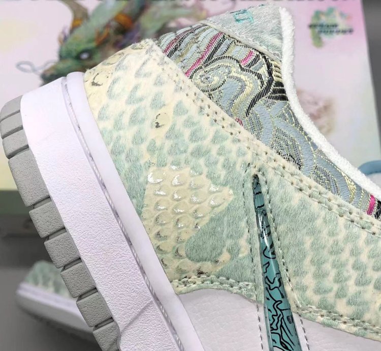 Nike Sb Dunk - Year Of The Dragon - Cny 2024