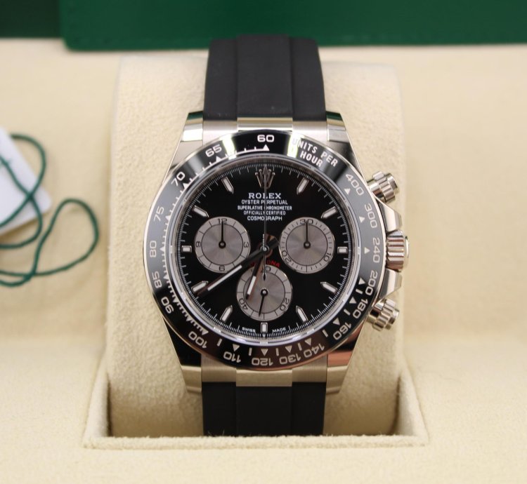 Rolex Daytona 126519ln - 2024 - Full Set - Black Dial
