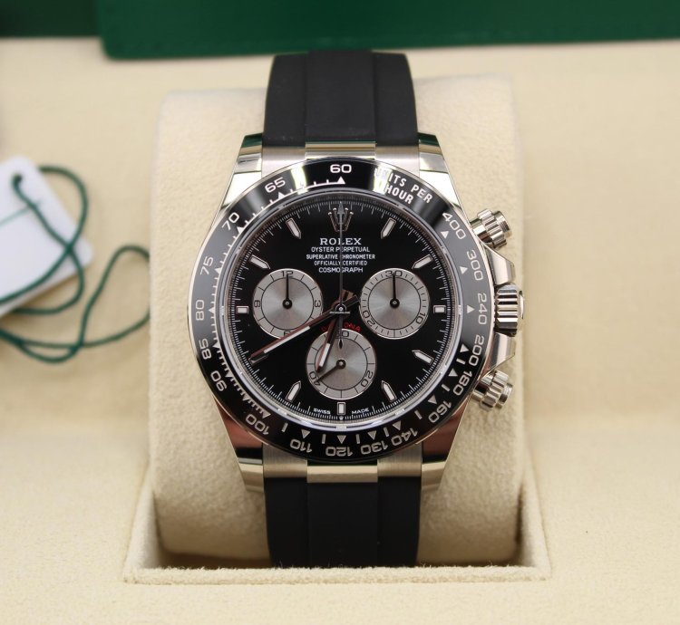 Rolex Daytona 126519ln - 2024 - Full Set - Black Dial