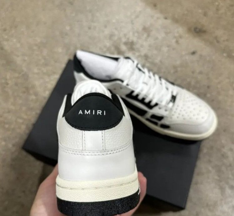 Skel-low Top