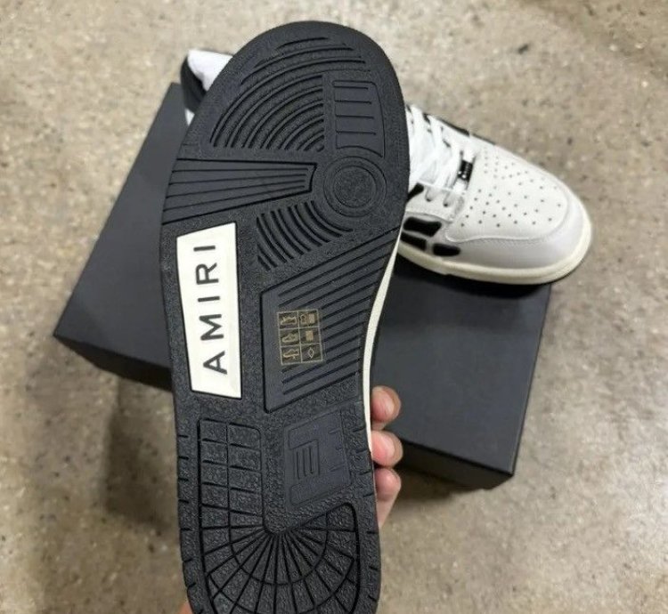 Skel-low Top
