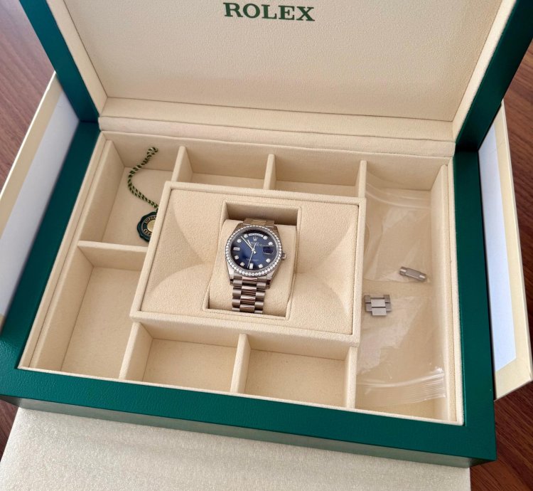 Rolex Day-date 36 Full Set - Immaculate