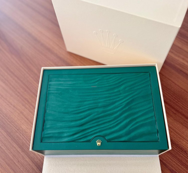 Rolex Day-date 36 Full Set - Immaculate