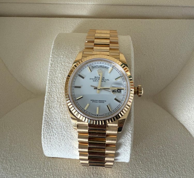 Rolex Day-date 36 Full Set New Condition