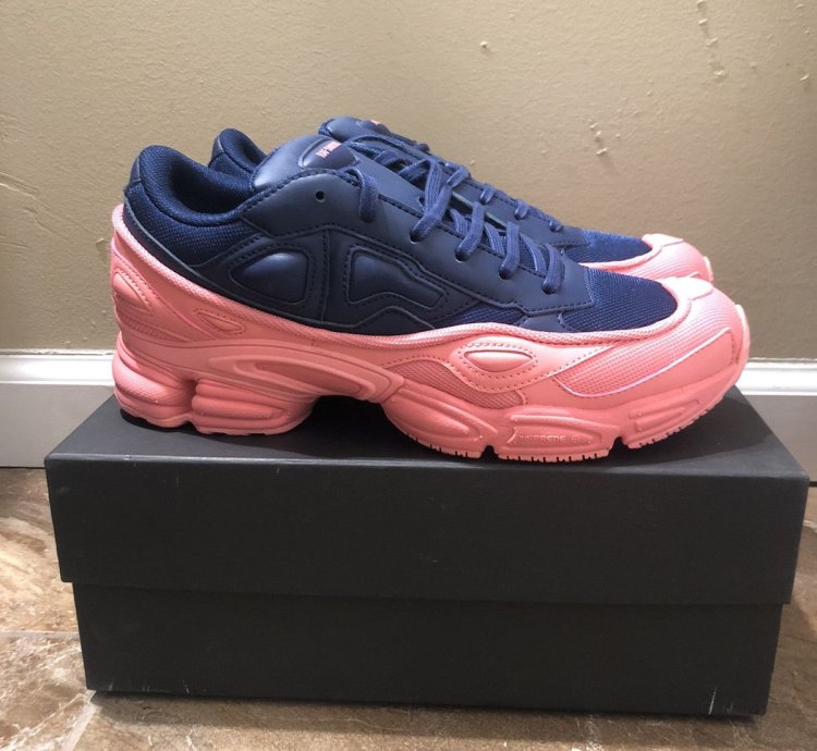 deadstock Adidas Raf Simons Ozweego
