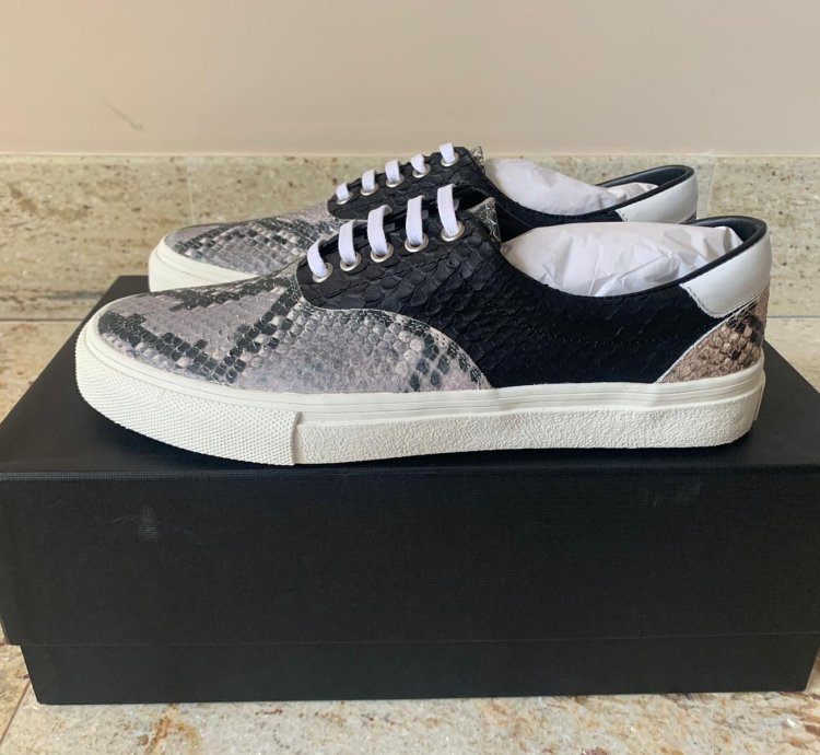 Snake Lace Up Sneakers Low Top In Multicolor