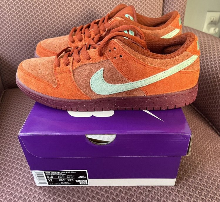 Nike Sb Dunk Low Pro Premium Mystic Red Mens 9 5 New