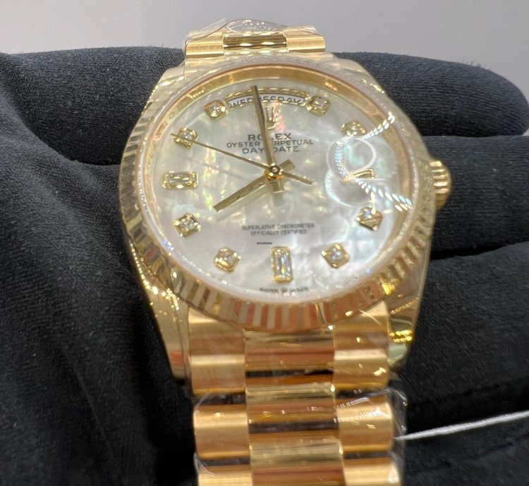 Rolex Day-date 36 Full Yellow Gold Mother Of Pearl Diamond Dial