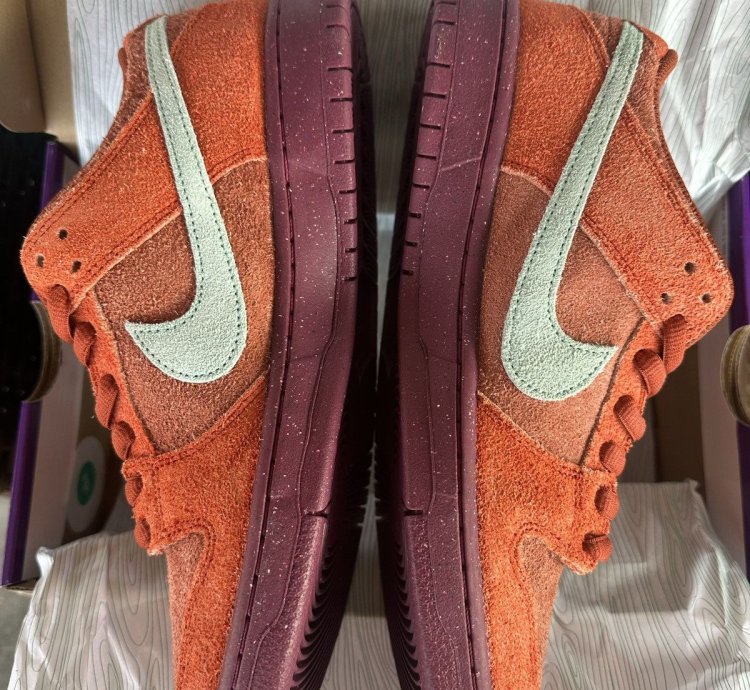 Nike Sb Dunk Low Pro Prm Mystic Red Rosewood