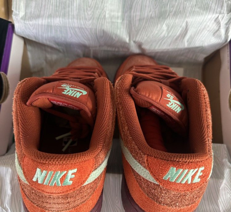 Nike Sb Dunk Low Pro Prm Mystic Red Rosewood
