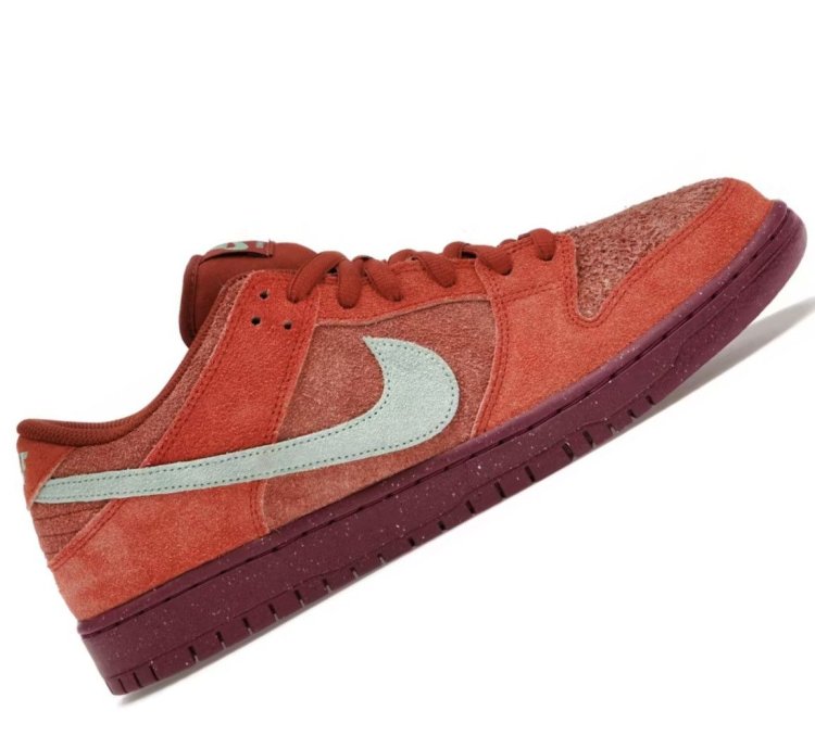 Nike Sb Dunk Low Pro Prm Mystic Red Rosewood