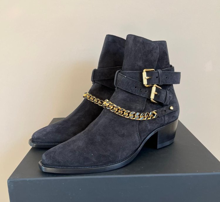 Suede Jodhpur Chain Boots In Black
