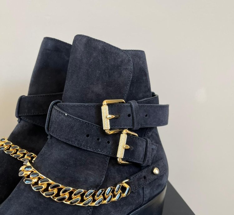 Suede Jodhpur Chain Boots In Black