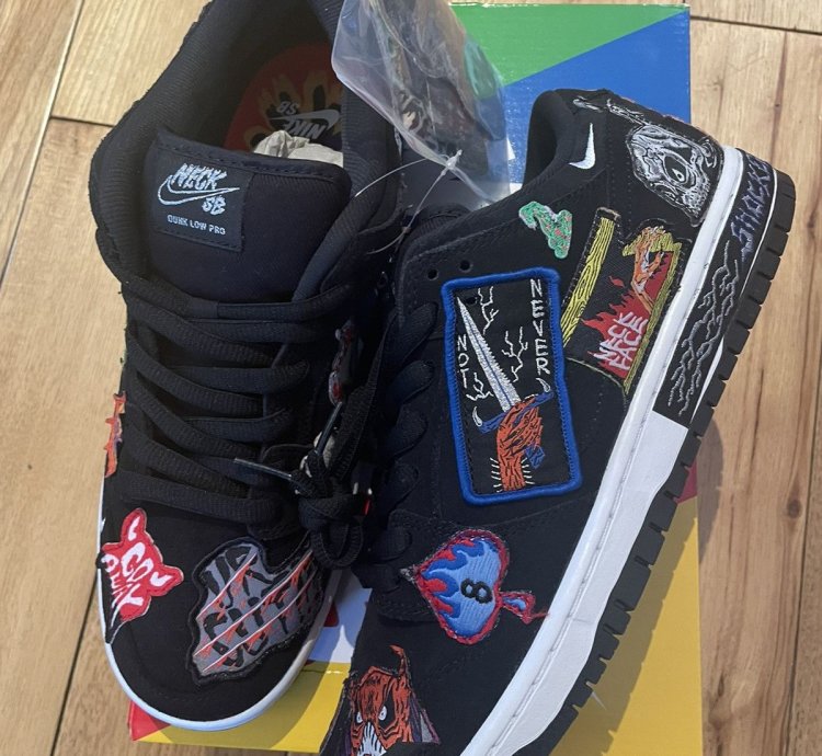 Nike Sb Dunk Low Pro Qs Neckface