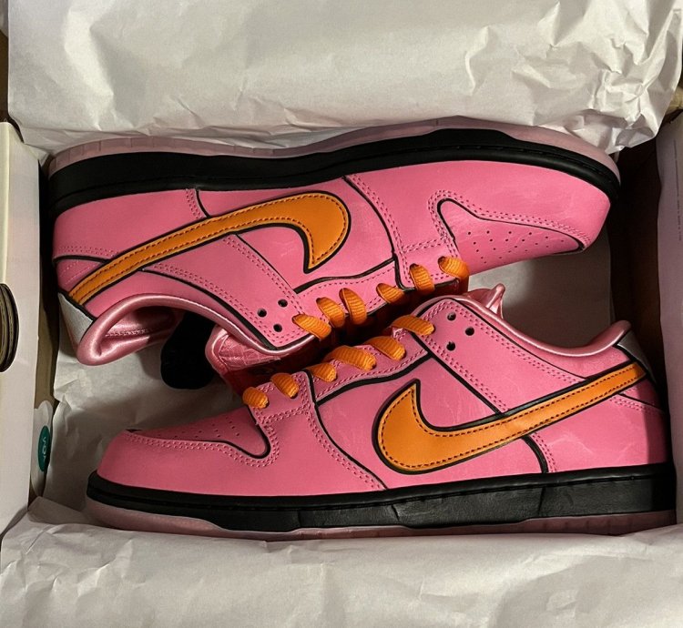 Nike Sb Dunk Low Pro Qs Powerpuff Girls Blossom